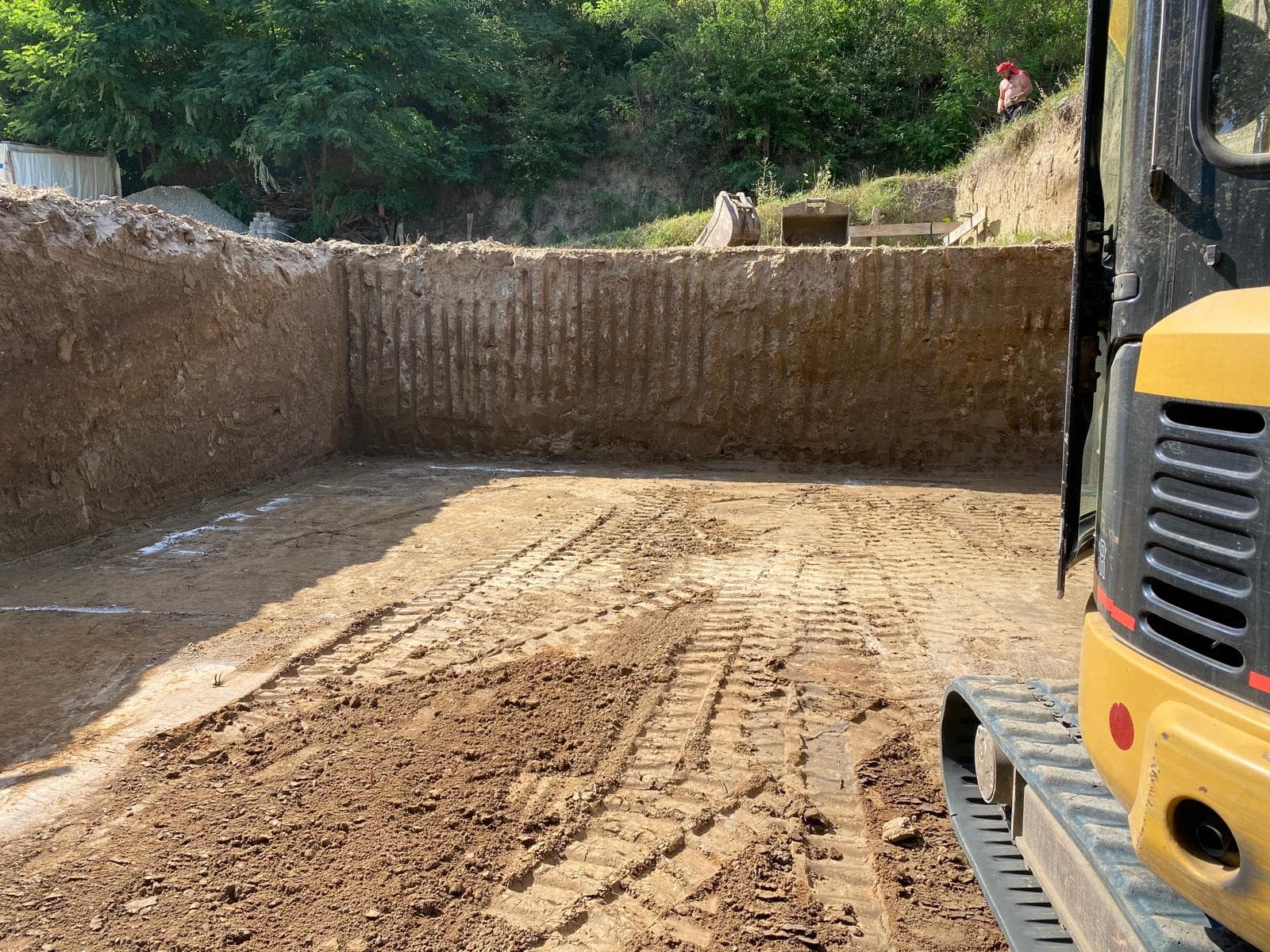 Sapatura de precizie pentru fundatie casa